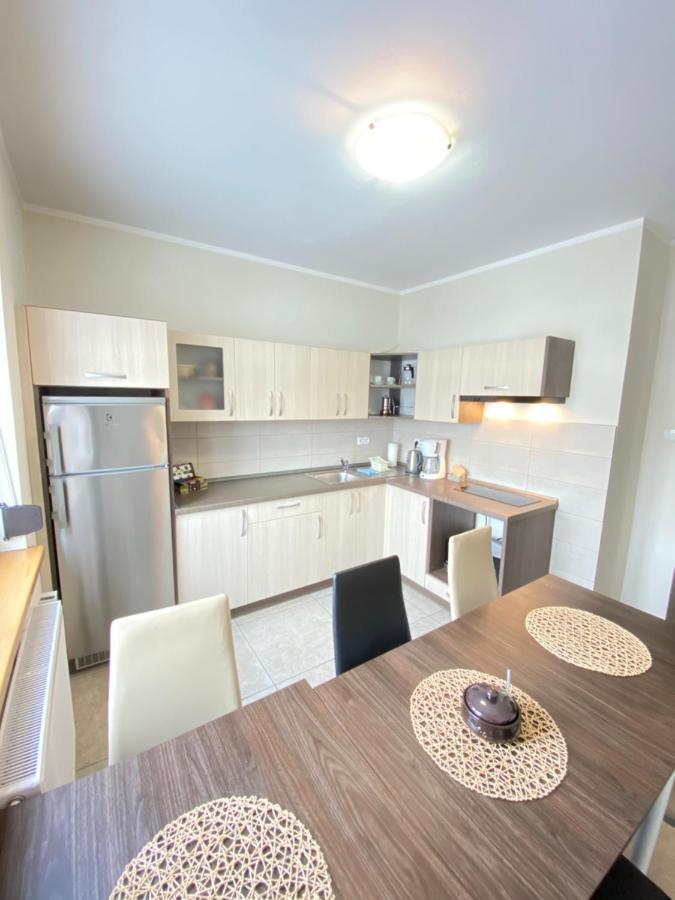 Dom Nad Brennica Pokoje I Apartamenty เบรนนา ภายนอก รูปภาพ
